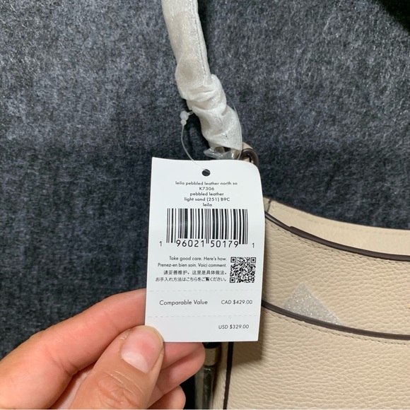NWT Kate Spade Leila North South Crossbody taupe color peddled leather F9 - Picture 5 of 12